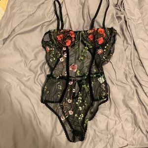 Floral print lingerie bodysuit medium